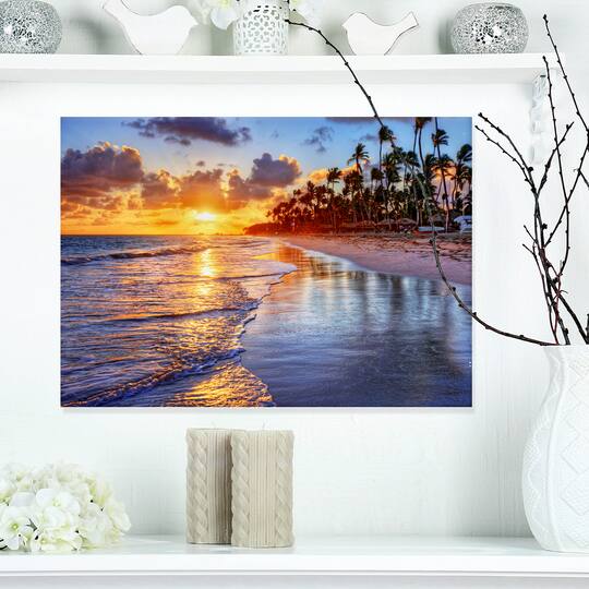 Designart - Beach Side Resort With Palm Trees